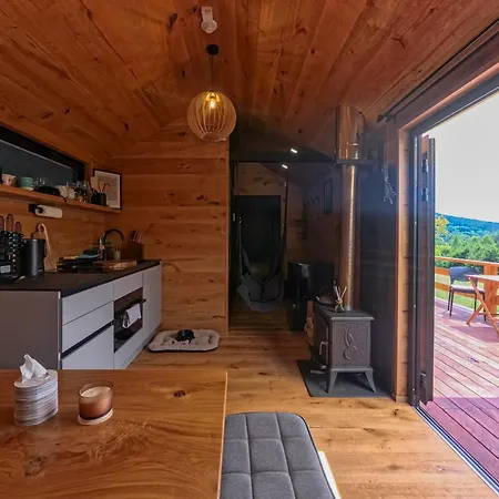 Maringotka Pod Kozakovem Tatil Evi Dlouhy